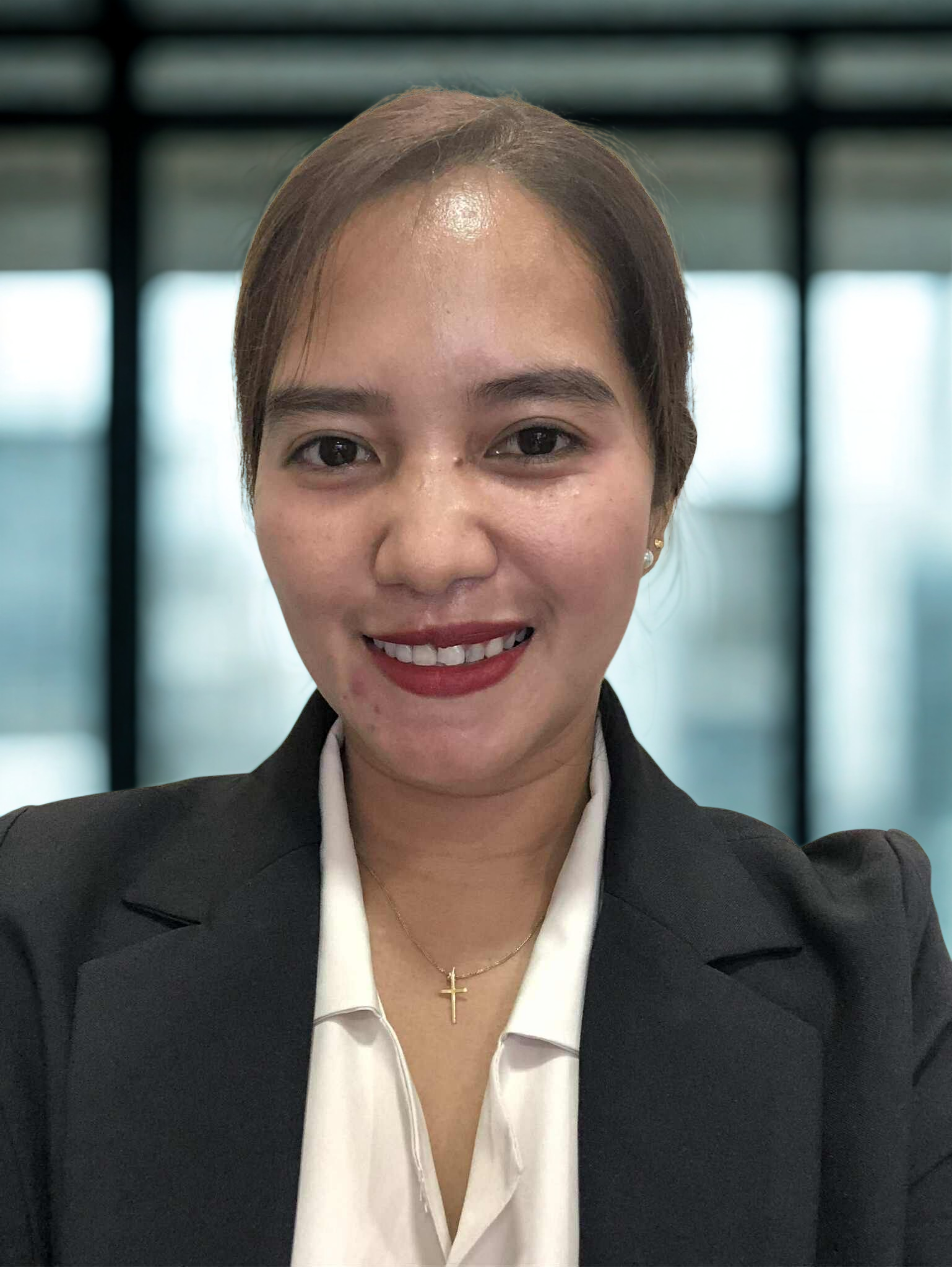 Julian Lumen Dolores - Sales Specialist